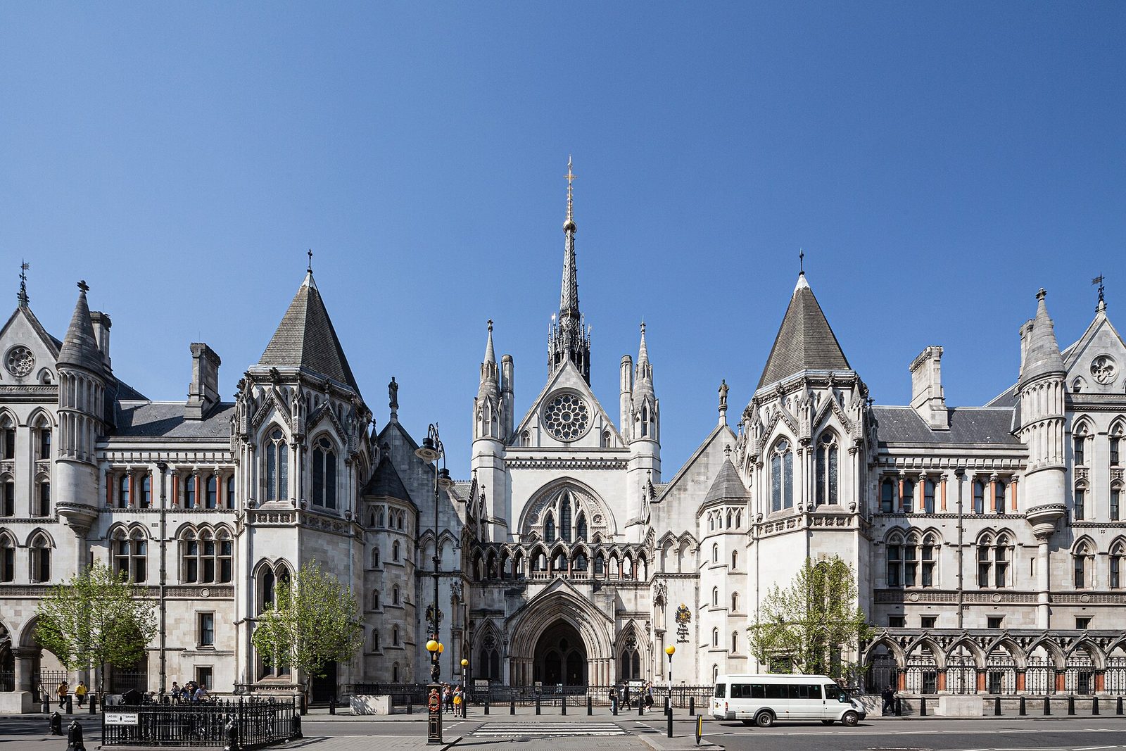 The main gate and facade of the Royal Courts of Justice in London