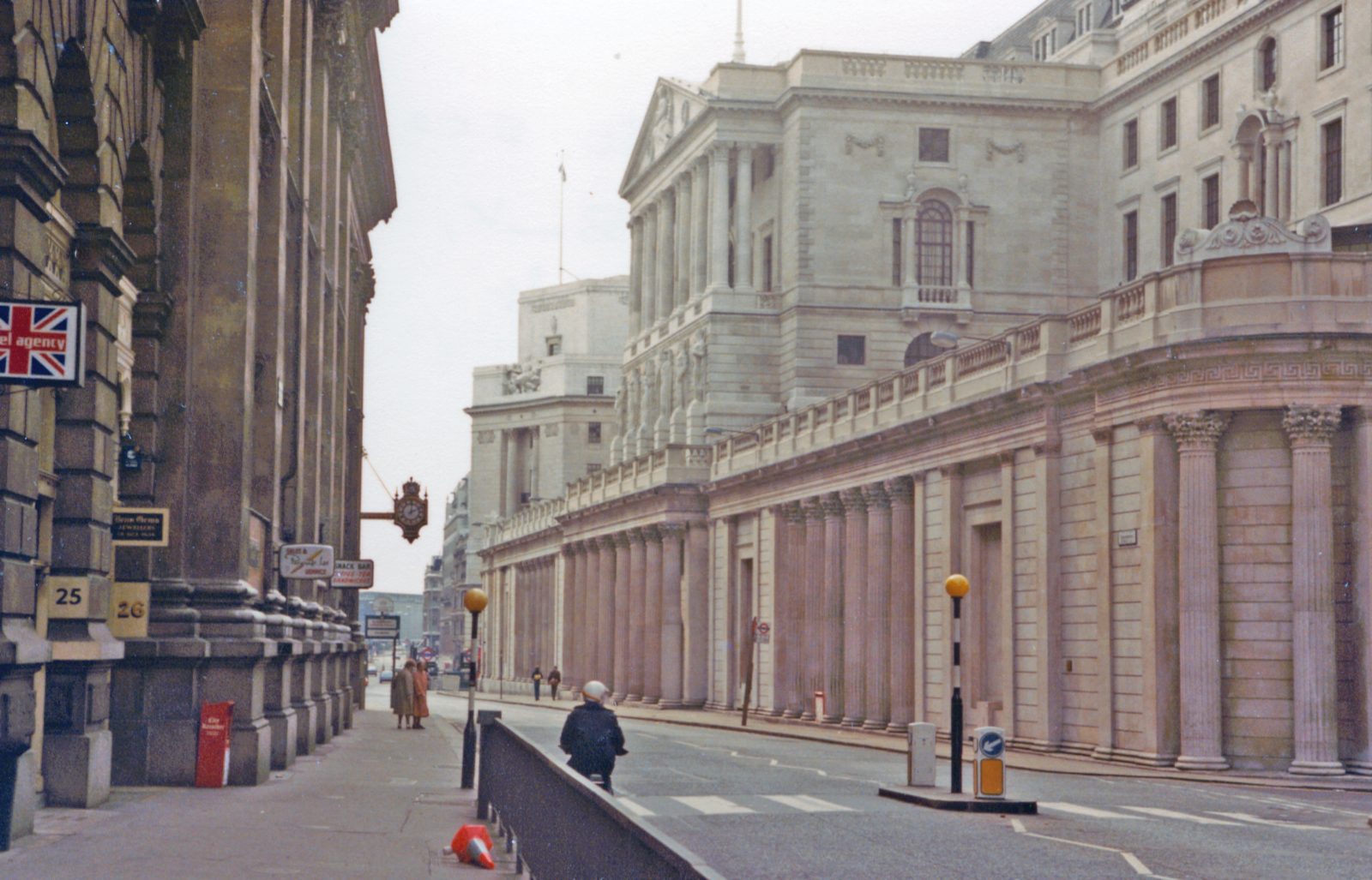 Threadneedle Street and the Bank of England in 1983