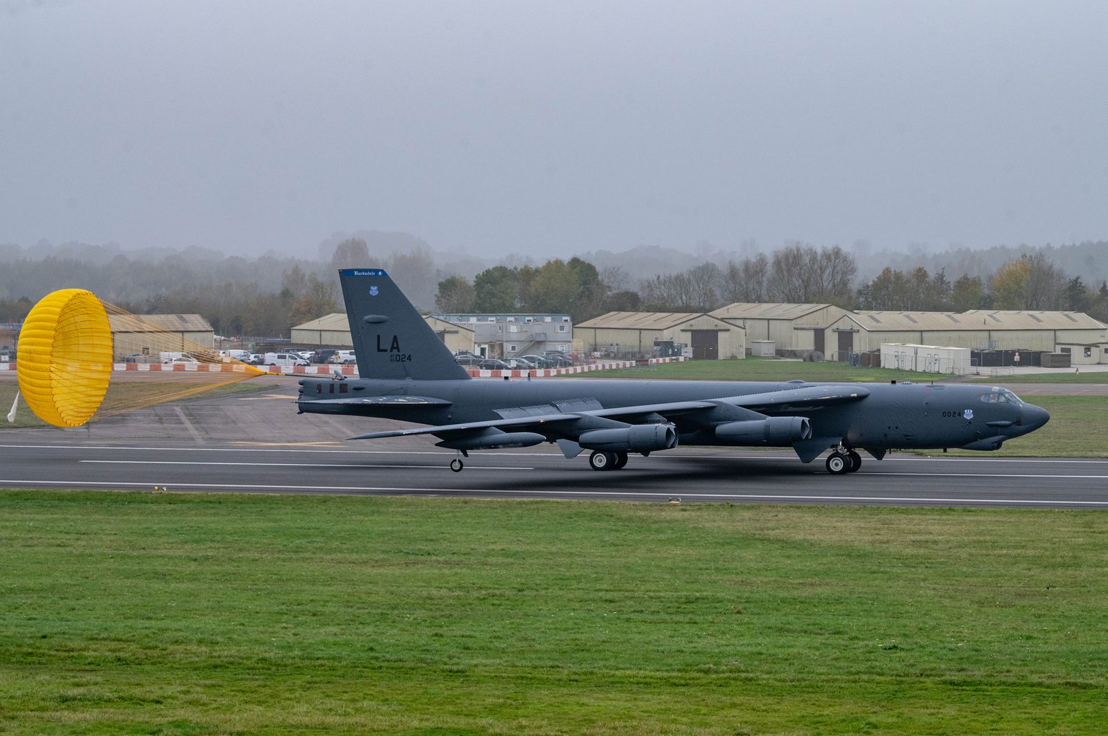 A US B-52H Stratofortress lands at RAF Fairford